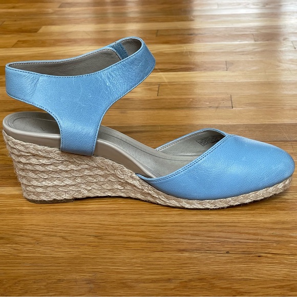 Vionic Loika Leather Cap Toe Espadrille Wedge Size 10 - Picture 6 of 12